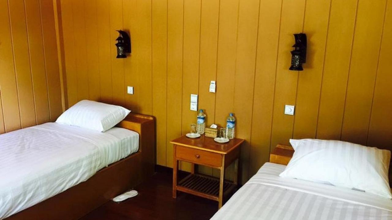 Golden Fish Motel Nyaung Shwe Bagian luar foto